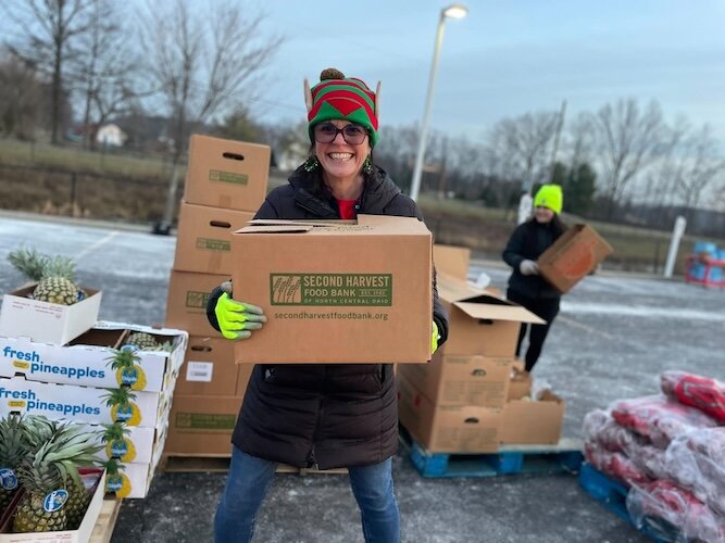 Every dollar raised through Holiday Cheer is distributed to Second Harvest’s 120 partner charities that run food pantries, soup kitchens and shelters.