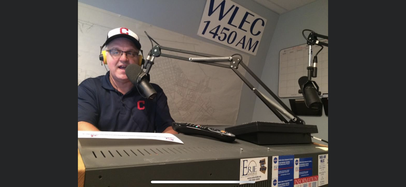 Steve Shoffner broadcasts at WLEC headquarters.